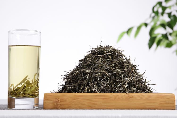 Yunnan Premium Dian Green Tea One Bud Queshe Green Tea 500g Natural and Additive-free Floral Strong Aroma Green Tea 云南滇绿茶 一芽 青针雀舌绿茶 花香浓香型绿茶