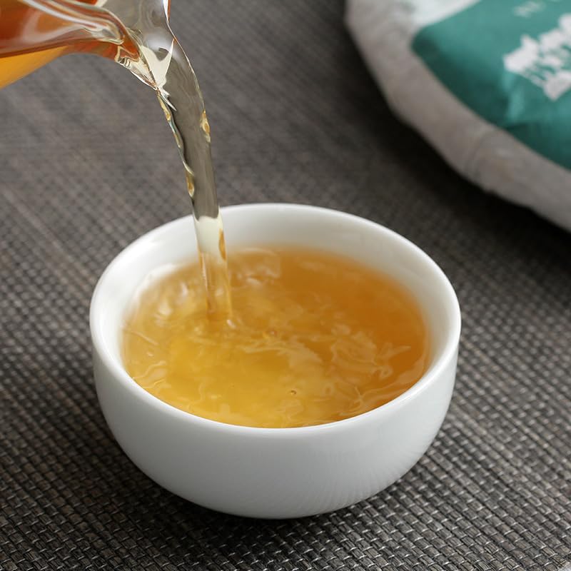 Natural and Additive-free Yunnan Puerh Tea Jingmai Lanxiang Raw Tea 357g Qizi Cake Deliciously Smooth Puerh Tea Green Tea 云南普洱茶 景迈兰香生茶357g 七子饼