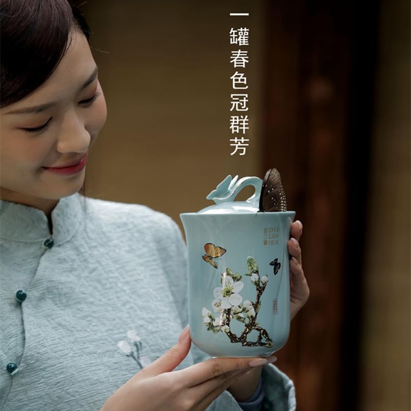 Premium Mingqian Biluochun High Mountain Yunwu Mao Jian Green Tea Ganlu Tender Buds Mao Jian Tea Gift for Tea Lovers 明前新茶碧螺春高山云雾毛尖绿茶甘露嫩芽毛尖礼盒装250g