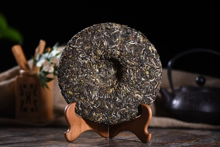 Natural and additive-free Puerh Tea Spring Raw Tea 357g High Mountain Ancient Tree Tea Menghai Ppuerh tea organic loose leaf 普洱茶春生茶 高山古树 357g巴达大树勐海普洱