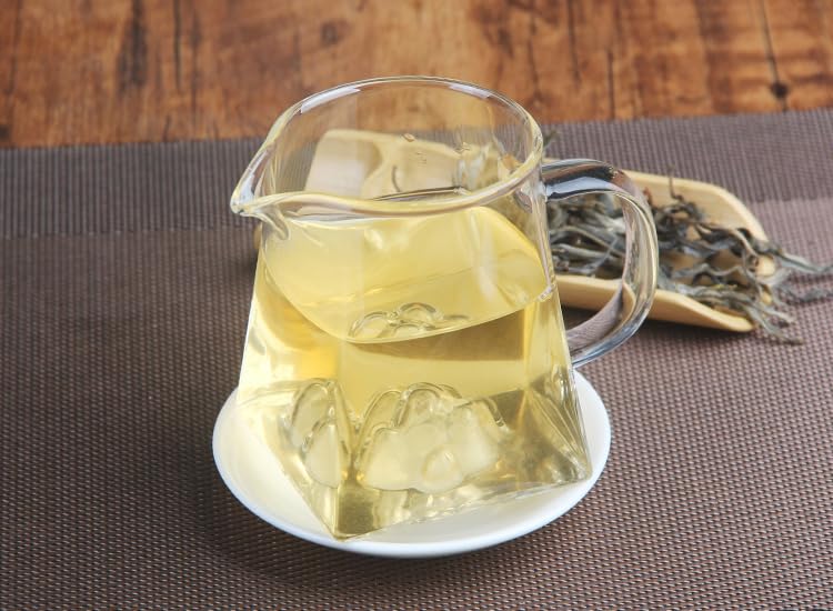 Yunnan Premium Lincang Bangdong 500g Xigui Yunnan Puerh Tea Ancient Tree Raw Tea Additive-free Puerh Tea Green Tea 云南临沧邦东昔归云南普洱茶古树生茶散茶500g