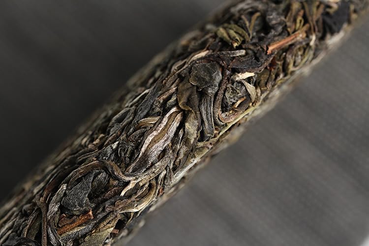 Yunnan Natural and Additive-free Puerh Tea Xigui Desert Mountain Tea Cake Spring Tea 357g Qizi Cake Tea Deliciously Smooth Raw tea 云南普洱茶 昔归荒山 茶饼 春茶 357克七子饼 茶