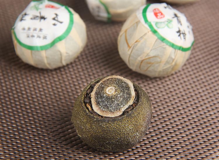 Natural and Additive-free Xinhui Old Tree Sun-dried Small Green Citrus Small Green Citrus Puerh Tea 500g Palace Citrus Puerh Tea Xiaoqinggan 新会老树日晒小青柑小青柑普洱茶 宫廷柑普茶500克