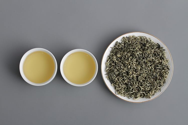 Yunnan Premium Green Tea Pre-ming Spring Tea Single Bud Yuluo Spring Tea Loose Tea 500g Yunnan Additive-free Chinese Tea 云南绿茶 明前春茶 单芽玉螺春茶 散茶 茶叶滇绿茶