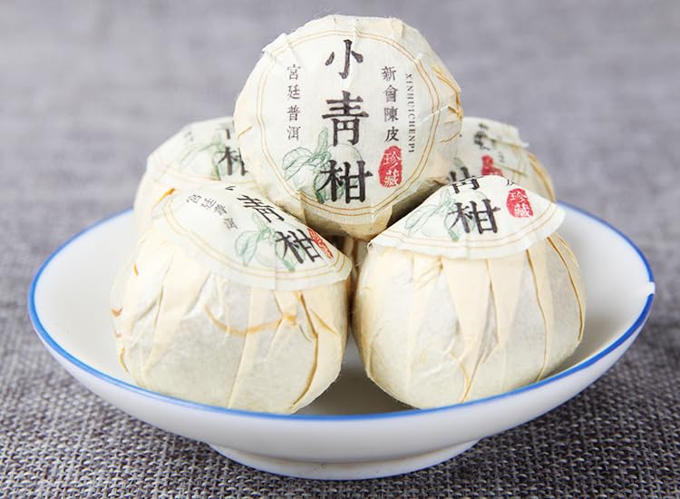 Natural and additive-free XiaoqingGan Tangerine Tangerine 100g/ bag Palace Puerh Tea Citrus Puerh Tea Xinhui Chen Pi Ripe Tea Black tea 小青柑橘普柑橘8年宫廷普洱茶柑普茶新会陈皮熟茶袋装100g