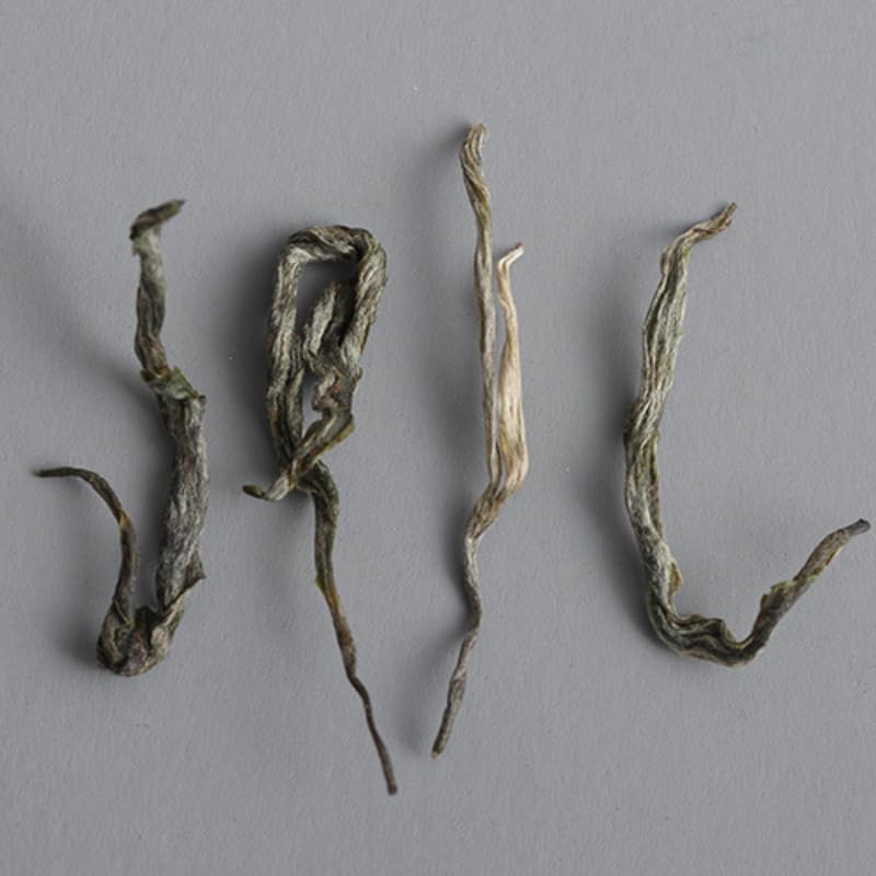 Premium Organic Yunnan Green Tea Spring Tea (Yunsi) Natural and Additive-free 500g Spring Tea Dian Green Loose Tea 云南绿茶 明前春茶 银丝 (云丝 )春茶 滇绿 散茶