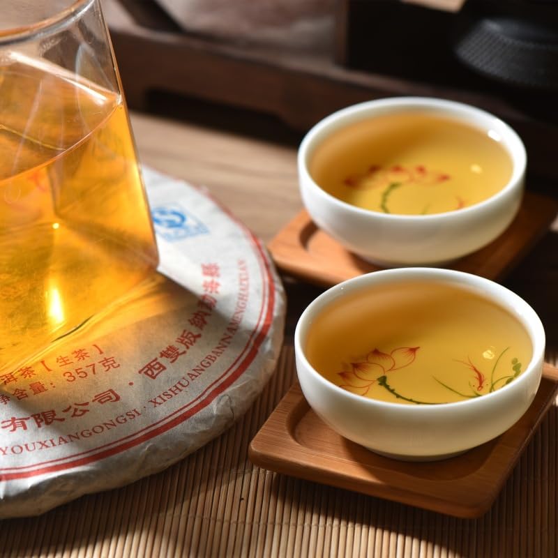 Natural and Additive-free Puerh Tea Raw Tea 357g Menghai Aromatic and Flavorful Green Tea 普洱茶 生茶2016年357克勐海春韵