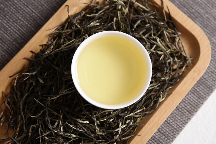 Yunnan Premium Dian Green Tea One Bud Queshe Green Tea 500g Natural and Additive-free Floral Strong Aroma Green Tea 云南滇绿茶 一芽 青针雀舌绿茶 花香浓香型绿茶