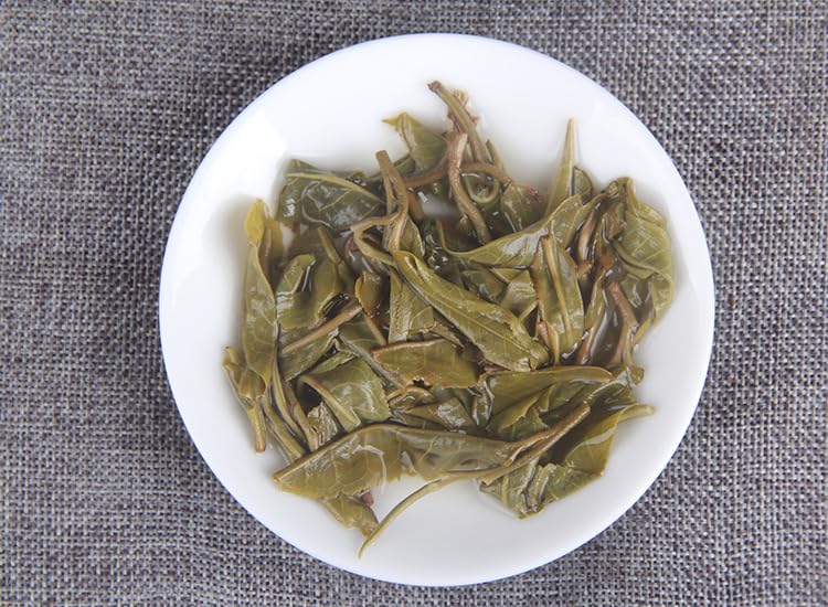 Natural Without Additives Puerh Tea Yunnan Old Tree Banzhang Pu'er Tea Raw Tea Premium Chenxiang Qizi Cake Raw Pu'er Tea Leaves Special Banzhang Old Tree 357g Green Tea 云南老树班章普洱茶生茶陈香七子饼生普洱茶