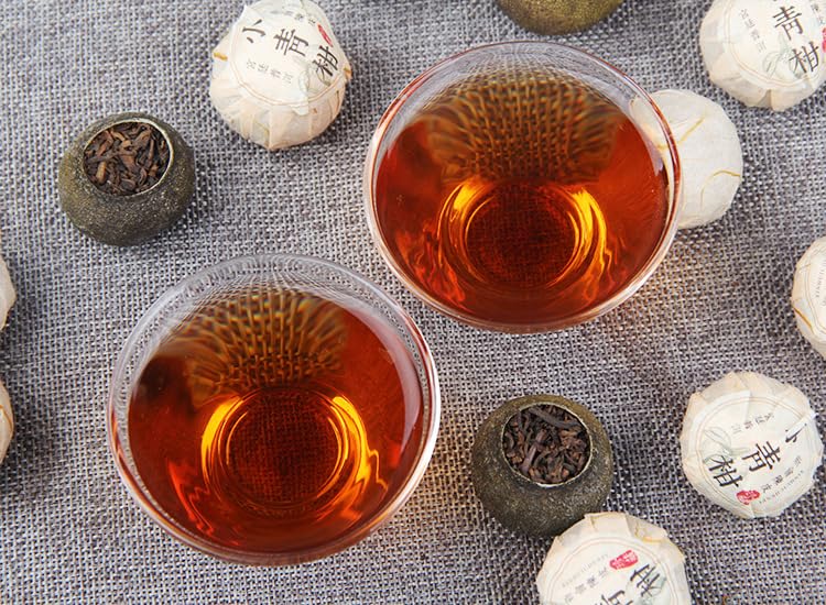 Natural and additive-free XiaoqingGan Tangerine Tangerine 100g/ bag Palace Puerh Tea Citrus Puerh Tea Xinhui Chen Pi Ripe Tea Black tea 小青柑橘普柑橘8年宫廷普洱茶柑普茶新会陈皮熟茶袋装100g