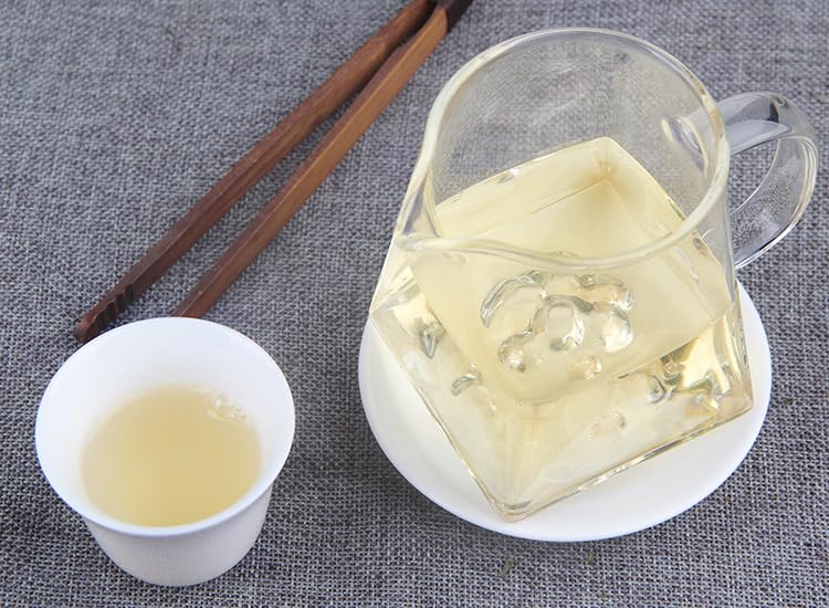 Natural Chinese Tea 100 Years Big Tree Daxueshan Puerh Raw Tea Menghu Daxueshan Spring Big Tree Tea 500g Premium Loose Tea 百年大树大雪山普洱生茶勐库大雪山头春大树茶散装茶500g