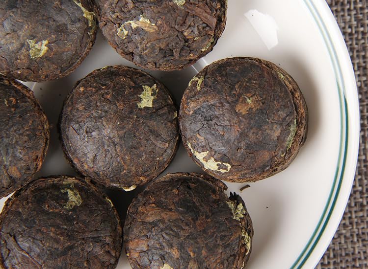 Yunnan Flower Tea Tuo Tea Lotus Leaf Flower Puerh Ripe Tea 500g Combination Herbal Tea Tea Lotus Leaf Healthy and Delicious Black Tea 小沱茶荷叶花普洱熟茶组合花草茶茶荷叶普洱茶叶500g