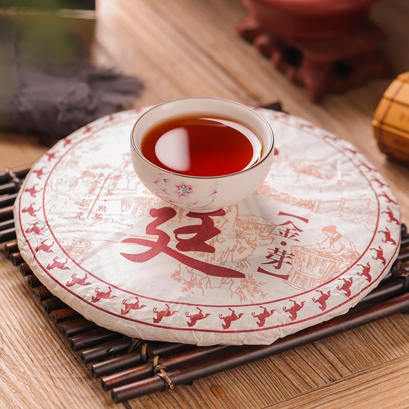 Natural Without Additives Puerh tea organic Menghai Puerh Tea Cake Golden Bud aged Ripe Tea Qizi Cakes 357g Chinese Black tea 勐海普洱茶饼金芽熟茶七子饼357g