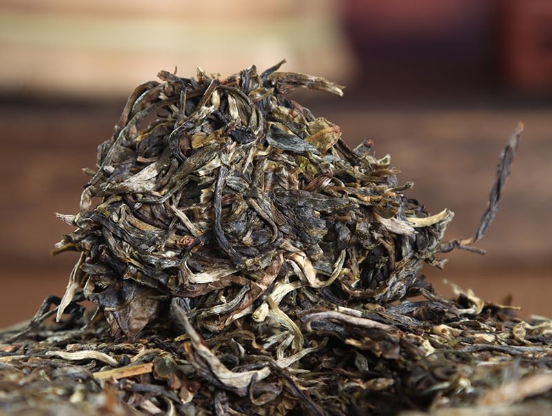 Premium Yunnan Menghu Xibanshan Xiaoduosai 357g Pre-mingming Spring Ancient Tree Tea Green Tea Icelandic Sweet 云南勐库 西半山 小户赛 357g明前春茶古树茶