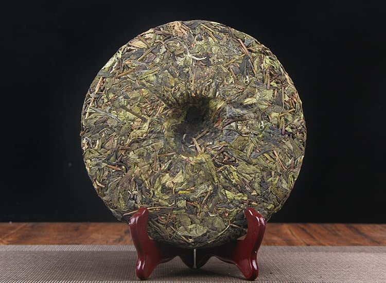 Natural and Additive-free Iceland Ancient Tree Tea 357g Gold Leaf Menghu Puerh Tea Raw Tea Yunnan Qizi Cake Green Tea 冰岛古树茶黄金叶勐库普洱茶生茶