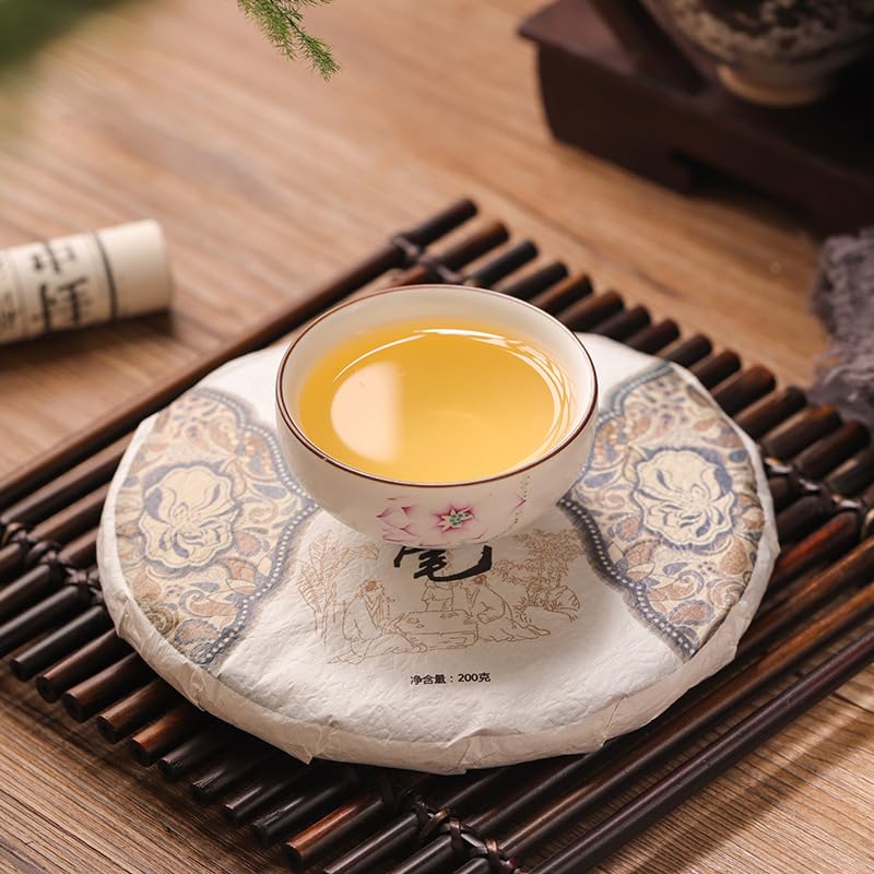 Premium Yunnan Natural and additive-free Jinggu Dai Bai hao 200g Large White Bud Yunnan Puerh Single Bud Moonlight White Tea 云南景谷大白毫 大白芽云南普洱单芽月光白茶