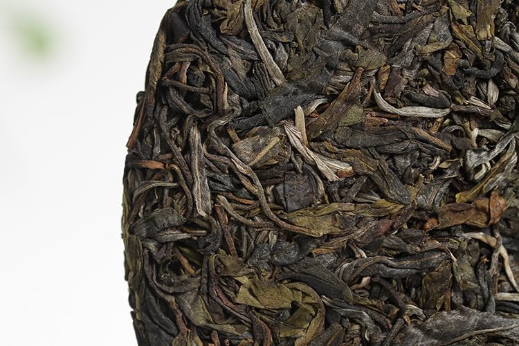 Natural and Additive-free Yunnan Puerh Raw Tea Icelandic Honey Rhythm 357g Organic Raw Tea Qizi Cakes Chinese Green Tea 云南普洱生茶 冰岛蜜韵357克 生茶七子饼茶