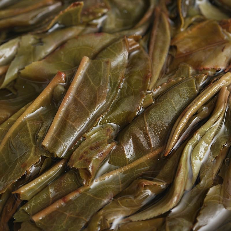 Natural and Additive-free Yunnan Puerh Tea Jingmai Lanxiang Raw Tea 357g Qizi Cake Deliciously Smooth Puerh Tea Green Tea 云南普洱茶 景迈兰香生茶357g 七子饼