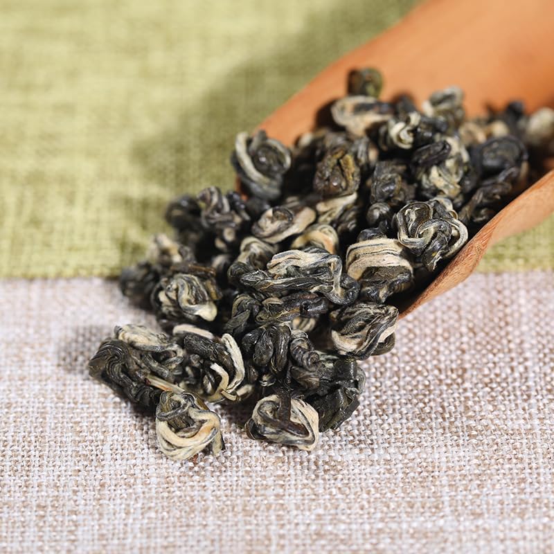 Natural Chinese Tea Early Spring Biluochun Green Tea 500g loose Yunnan Alpine Yunwu Strong Flavour Yunnan Green Tea 明前早春碧螺春绿茶1斤散装云南高山云雾浓香滇绿茶叶