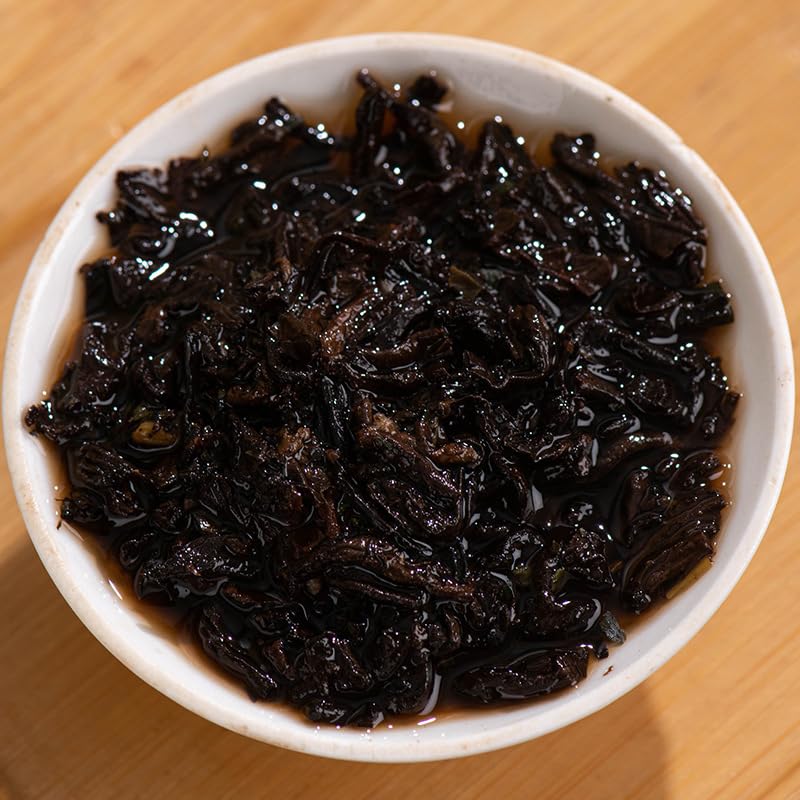 Yunnan Natural and Additive-free Puerh Tea Ripe Tea Aged Ripe Pulang Mountain Ancient Tree Tea Menghai Tea Qizi Cake 357g Yunnan Black Tea 云南普洱茶熟茶陈布熟普朗山古树茶勐海茶叶七子饼357g