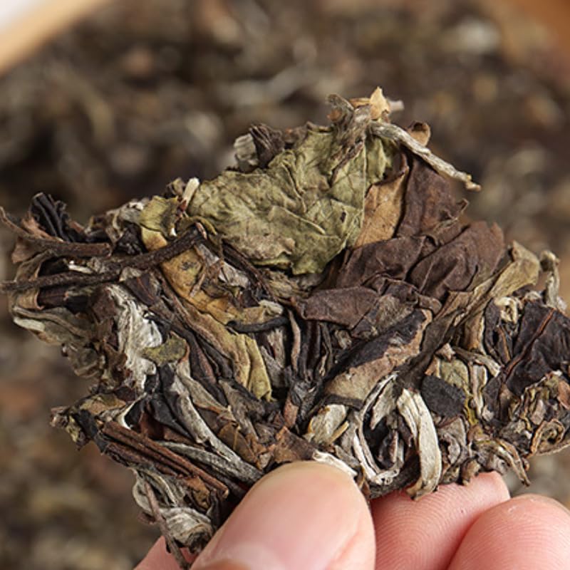 Yunnan Natural and additive-free White Tea Date Fragrance Medicinal Fragrance 357g Old Tree White Tea puerh tea cake 云南白茶枣香 药香 357克 老树白茶