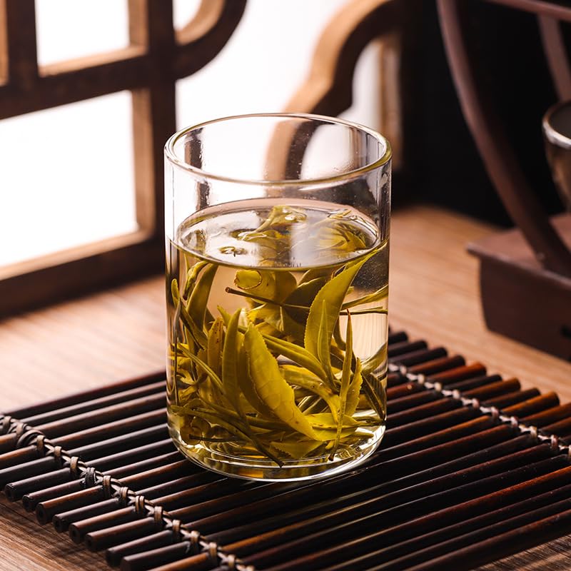 One Bud One Leaf Green Tea Loose Roasted Green Tea Yunnan Green Tea 500g Strong Aroma, Sweet Taste and Brewing Resistance 新茶一芽一叶玉针绿茶散装烘青香针绿茶云南特产松针绿茶
