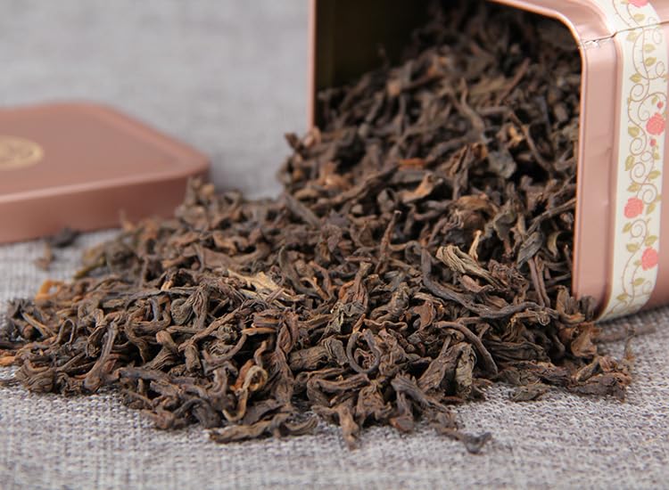Premium Yunnan Puerh Tea Gift Cooked Tea, Loose Tea, Aged Tea, Matching Canister 100g / 3.52oz Rich and Aromatic Black Tea from China 云南普洱茶礼盒 熟茶散茶陈香 搭配精美罐装散茶 100g
