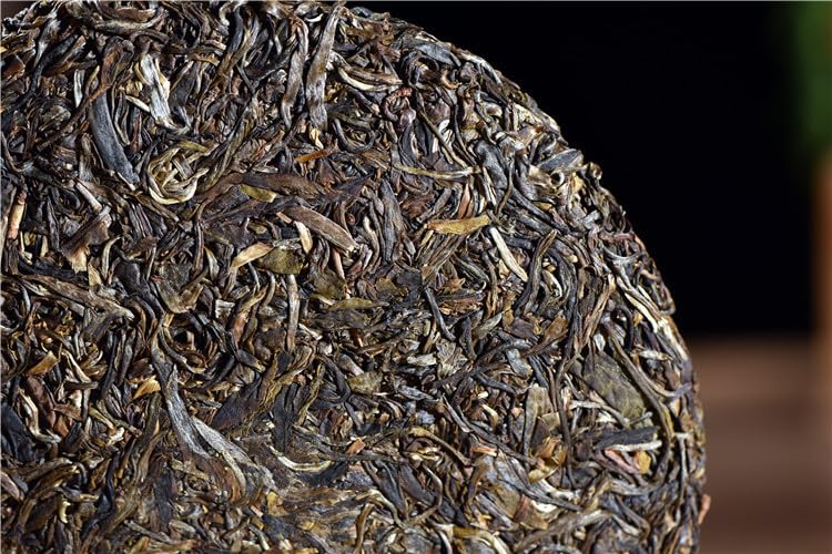 Premium Puerh Tea Cake Yiwu Puerh Raw Tea Green tea 357g Yunnan Qizi Cake Raw Tea Deliciously Smooth Puerh Tea 普洱茶饼 易武国有林 357g普洱生茶 云南七子饼茶
