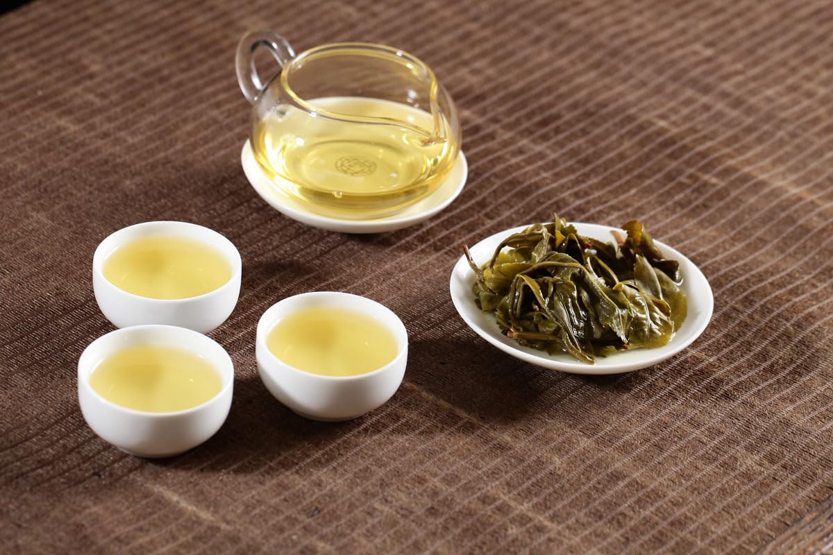 Yunnan Natural Green Tea Pre-ming Spring Tea One Bud One Leaf Biluochun (No.2) 500g loose tea Healthy Chinese tea 云南绿茶 明前春茶 一芽一叶 碧螺春500克