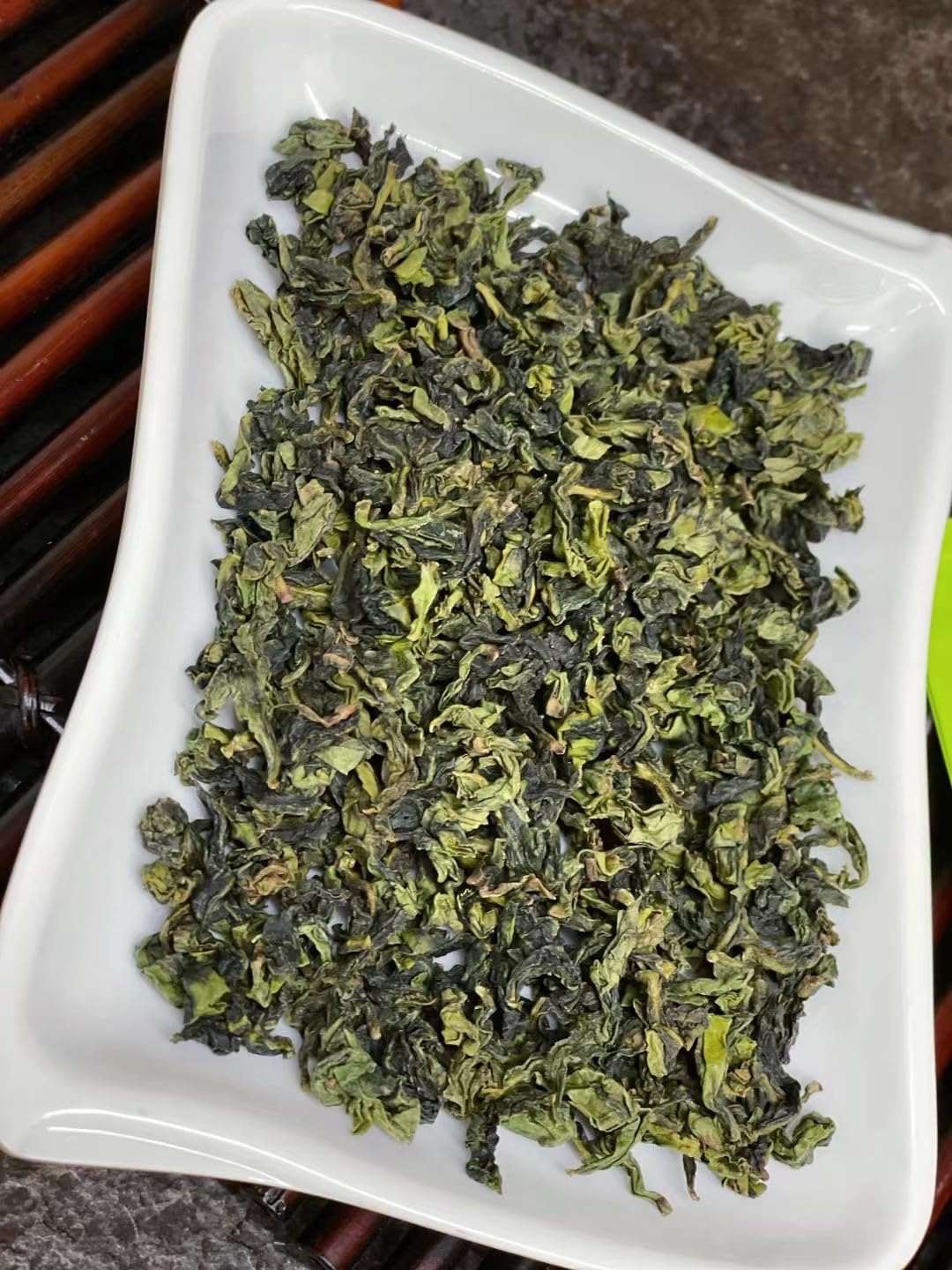 Flowery Positive Flavour Traditional Natural and Additive-free Tieguanyin Tea Anxi Oolong Tea 500g(250g*2) Iron Box Set 新茶花香正味传统手工红心铁观音茶叶安溪乌龙茶新枞500克铁盒装