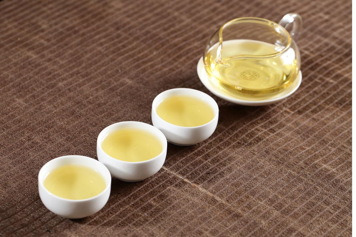 Yunnan Natural Green Tea Pre-ming Spring Tea One Bud One Leaf Biluochun (No.2) 500g loose tea Healthy Chinese tea 云南绿茶 明前春茶 一芽一叶 碧螺春500克