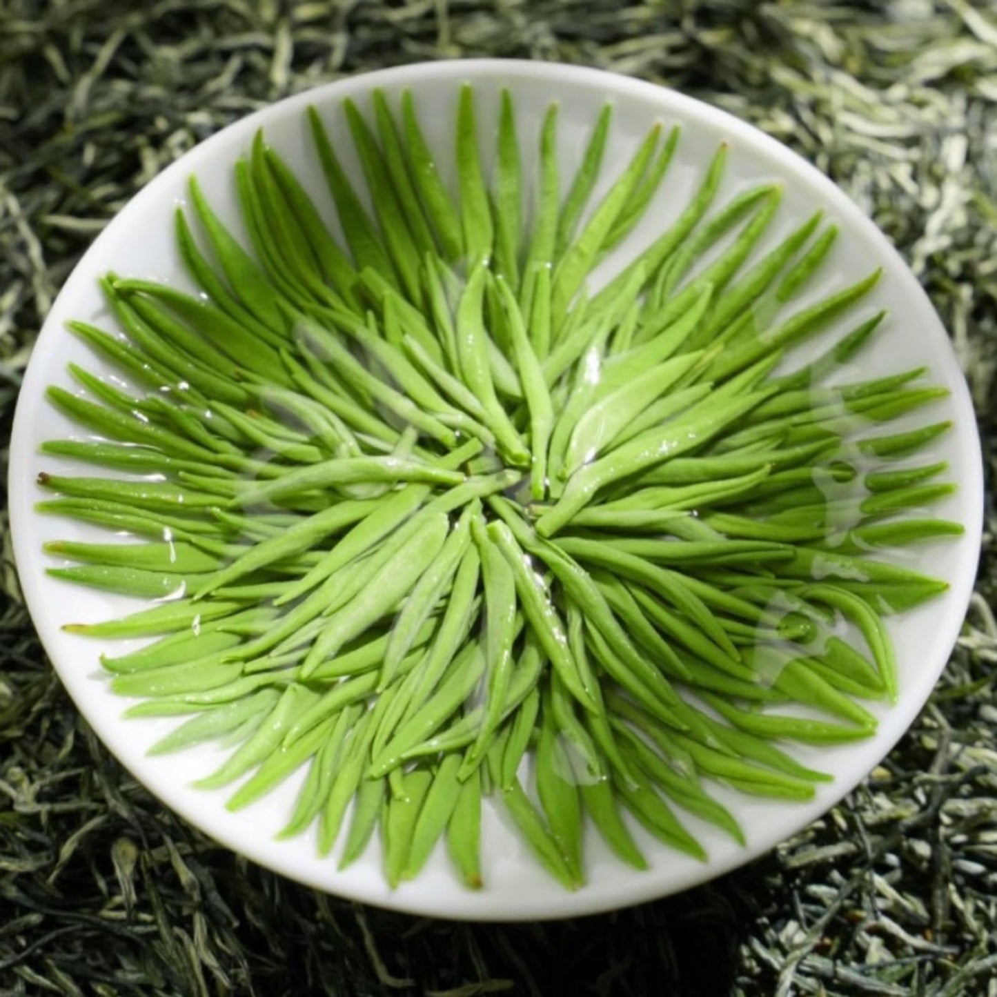 Natural Chinese Tea Mingqian Mao Jian Green Tea Strong Fragrance Small Tender Buds Tea Premium Wooden Box Gift Set 300g 新茶明前毛尖绿茶头采高香小嫩芽茶叶木盒礼盒装送礼300克