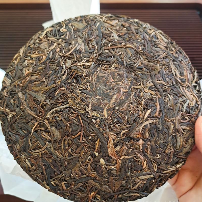 Premium Yunnan Puerh Tea Qizi Cake Raw Tea Menghai Laobanzhang 357g Deliciously Smooth Green Tea 云南普洱茶七子饼生茶 勐海老班章 357克