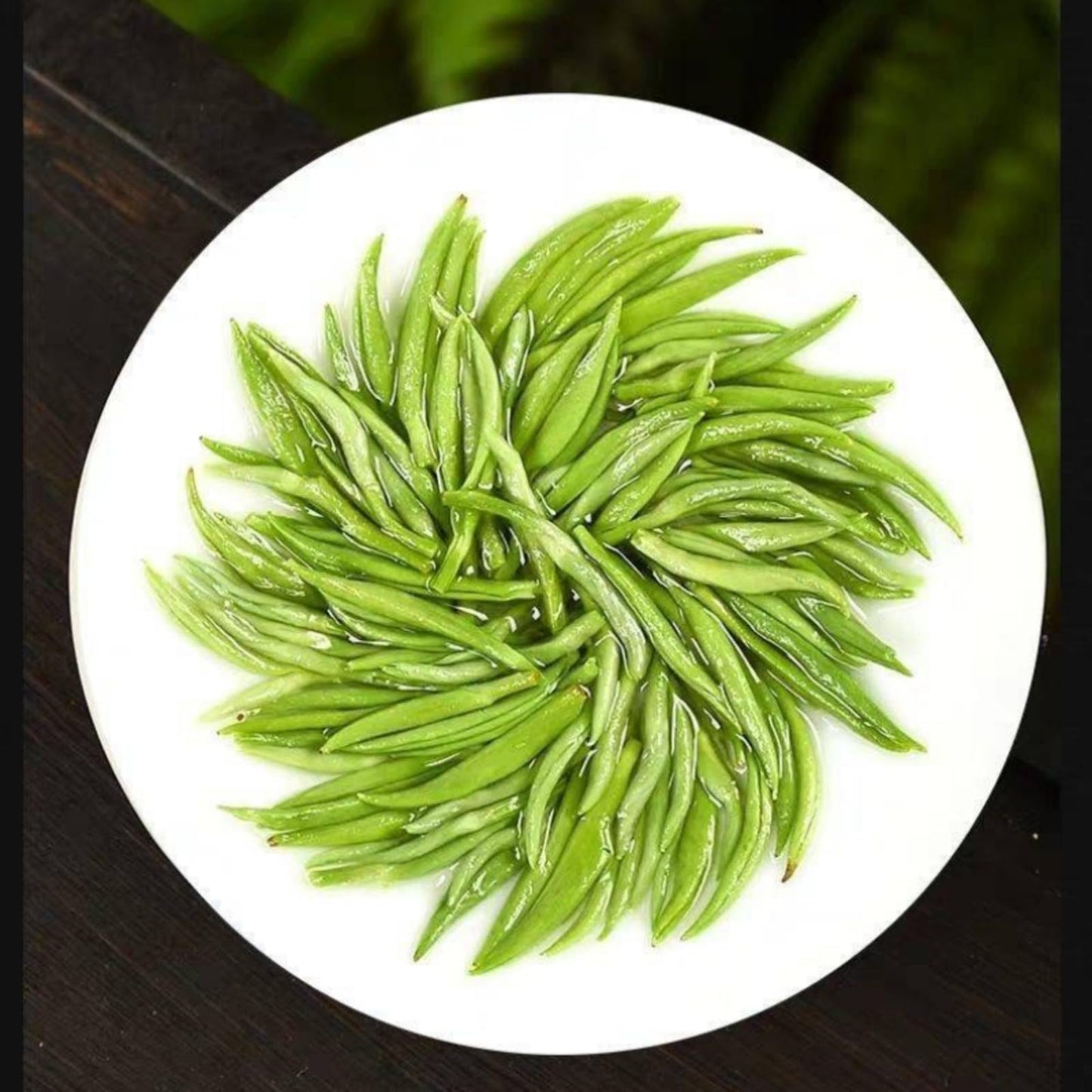 Premium Chinese Mingqian Biluo Tea High Mountain Yunwu Green Tea Wooden Box Tea Spring Tea 400g Tender Buds Ceramic Canned Biluochun 明前新茶碧螺春高山云雾绿茶春茶嫩芽陶瓷木盒装400g