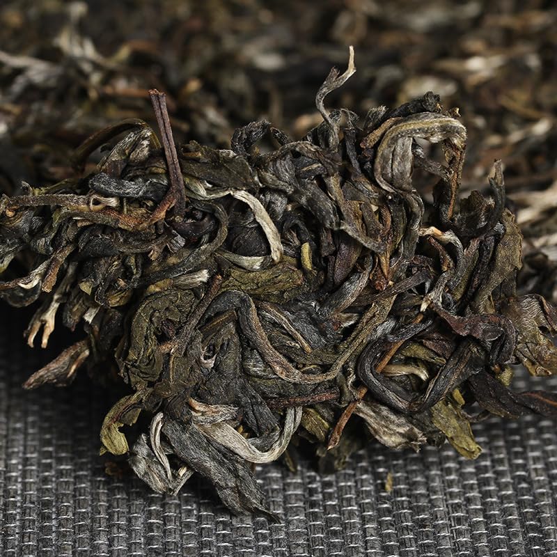 Natural and Additive-free Yunnan Puerh Raw Tea Icelandic Honey Rhythm 357g Organic Raw Tea Qizi Cakes Chinese Green Tea 云南普洱生茶 冰岛蜜韵357克 生茶七子饼茶