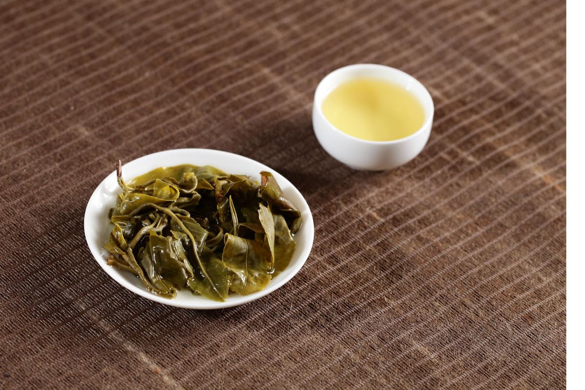 Yunnan Natural Green Tea Pre-ming Spring Tea One Bud One Leaf Biluochun (No.2) 500g loose tea Healthy Chinese tea 云南绿茶 明前春茶 一芽一叶 碧螺春500克