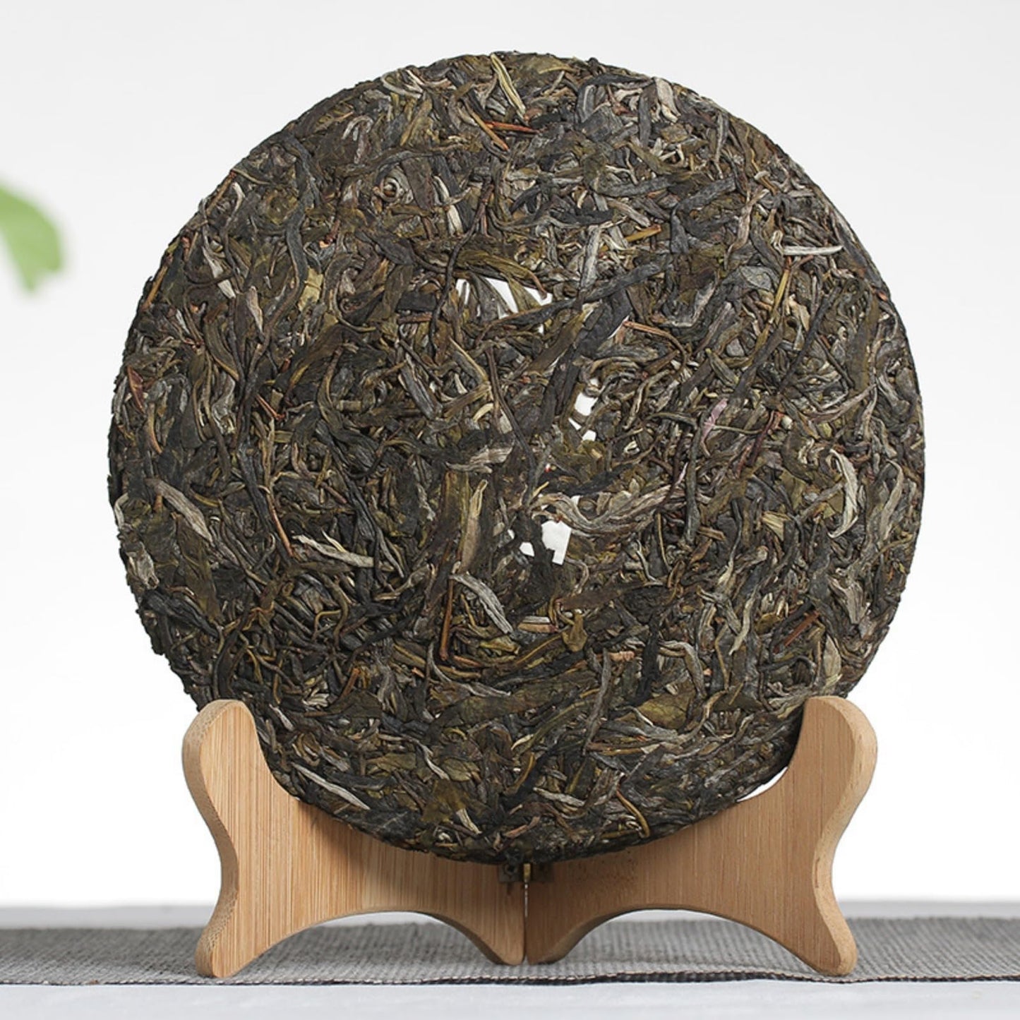 Premium Yunnan Puerh Tea Raw Tea 357g Xigui Old Tree Tea Cake Spring Tea Qizi Cake Tea Puerh Tea Organic Pu-Erh Tea, Green Tea 云南普洱茶 357克昔归(白棉)老树茶饼 明前春茶七子饼茶