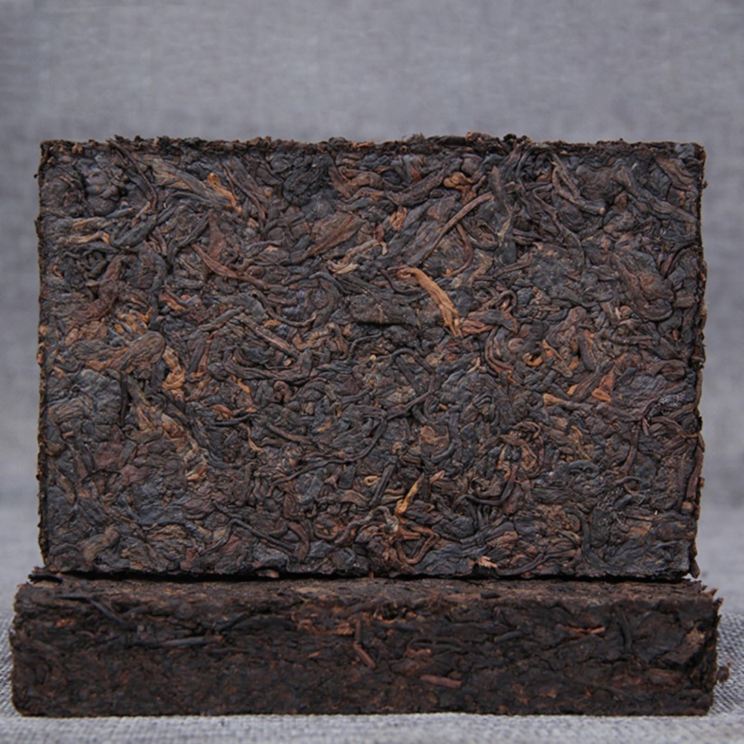 Puerh Tea Ripe Tea Yunnan Puerh Ancient Tree Tea Brick Aged Dry Storage 1000g Puerh Tea Ripe Tea Leaves Aged Fermented Yunnan Black Tea 普洱茶熟茶 云南普洱古树茶砖 陈年干仓1000g普洱茶熟茶叶