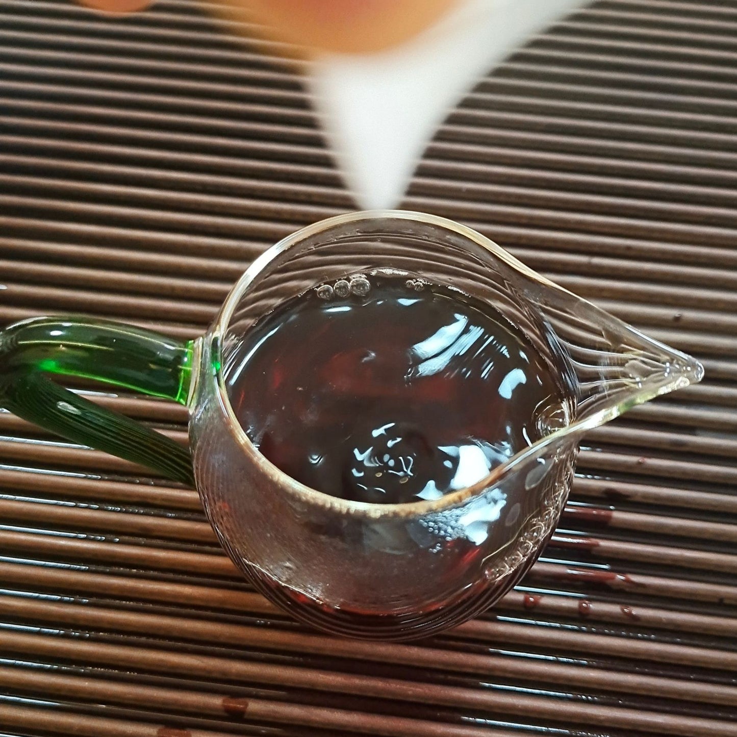 Natural Without Additives Puerh Tea Aged Yunnan Puerh Ripe Tea Chinese Tea QiZi Tea 357g Puerh Tea Cake Balck Tea 云南普洱茶七子饼熟茶 2013年普洱黑茶 357克