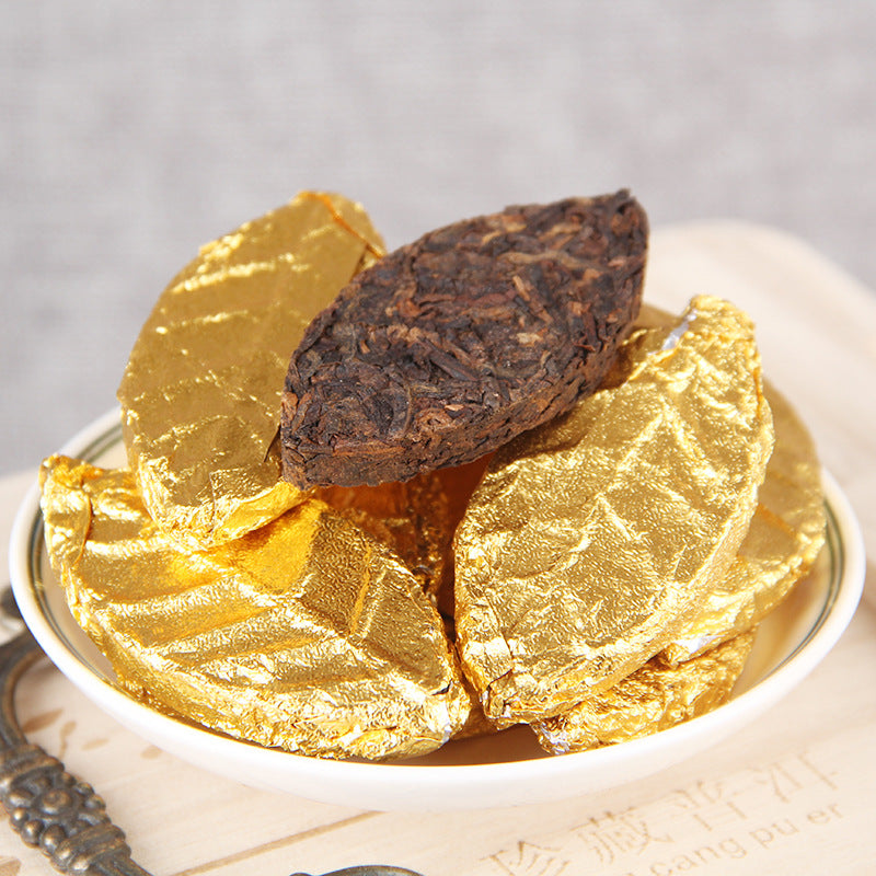 Yunnan Pu'er Golden Leaf Puerh Tea Ripe Tea from the Ancient Golden Leaf of Menghai Tea Region Black Tea 500g