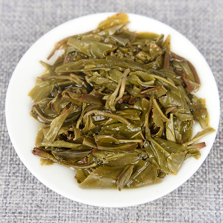 Yunnan Tea Samples Puerh Tea Raw Tea Cake 200g Icelandic Raw Tea Cake Qizi Tea