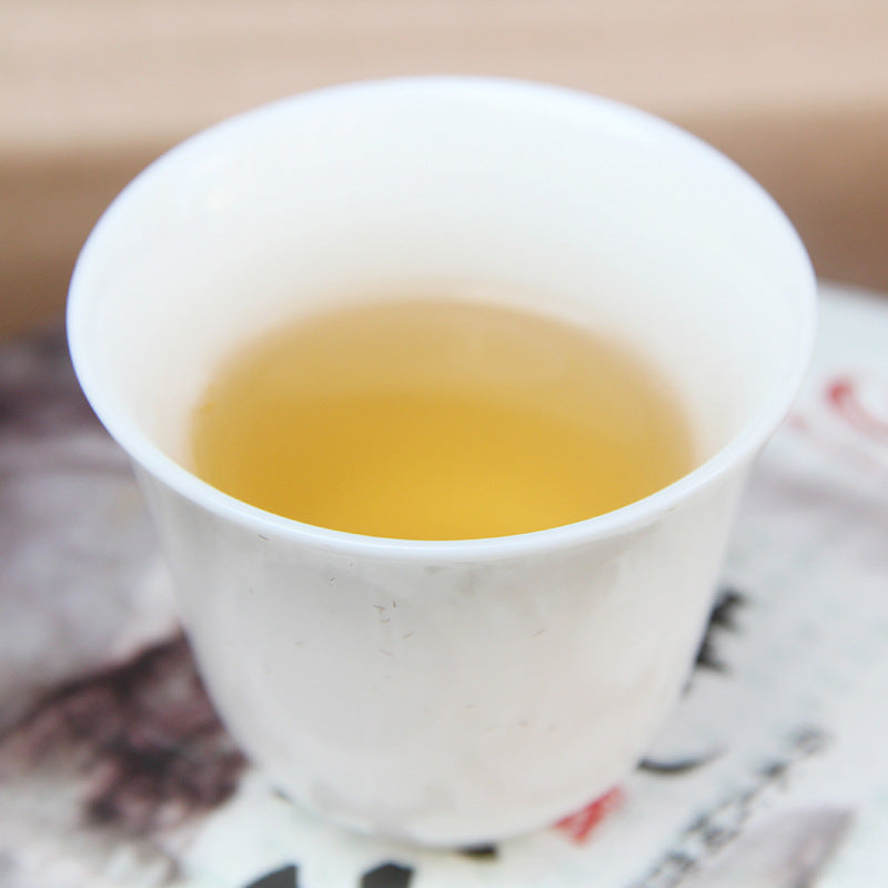 China Yunnan Pu'er Tea Early Spring QiaoMu GuShu Pu'er Raw Tea Cake Yunnan Tea Qizi Cake Tea 357g Green Tea