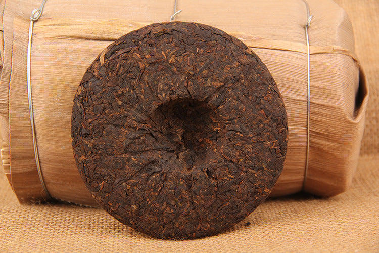 Tea Pu'er Tea Ripe Tea Cake Tea Pu'er Ripe Tea Old Flavor Small Cake Pu'er Qizi Cake Tea 100g