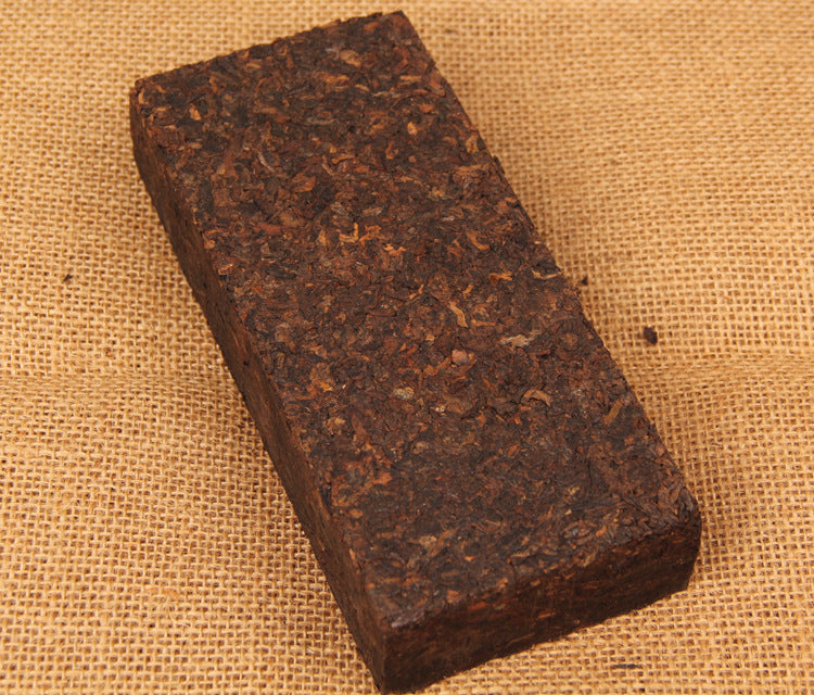 Yunnan Pu'er Tea Ripe Tea Black Tea Lao Ban Zhang 500g Tea Brick Ancient Tree Tea Bamboo Tea Column Pu'er Tea