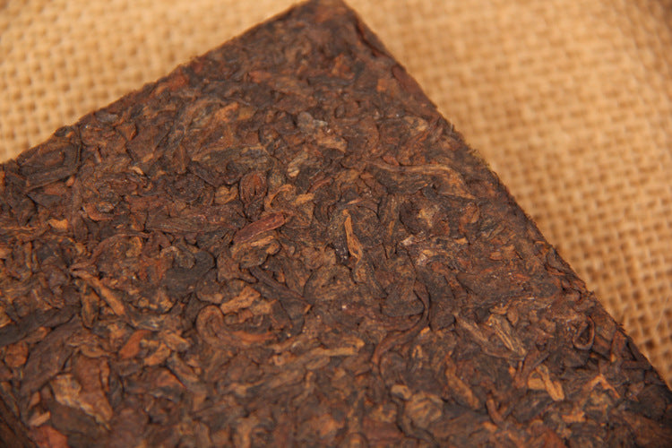 Yunnan Pu'er Tea Ripe Tea Black Tea Lao Ban Zhang 500g Tea Brick Ancient Tree Tea Bamboo Tea Column Pu'er Tea