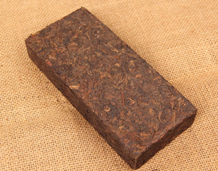 Yunnan Pu'er Tea Ripe Tea Black Tea Lao Ban Zhang 500g Tea Brick Ancient Tree Tea Bamboo Tea Column Pu'er Tea