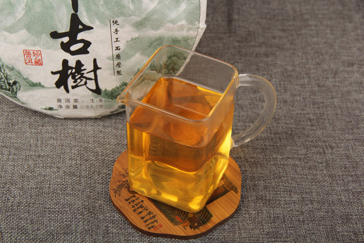 Pu-erh Tea Tibetan Pu-erh Mengku Bangdong Tea 357g Ancient Tree MingQian First Spring Raw Tea Cake Green Tea