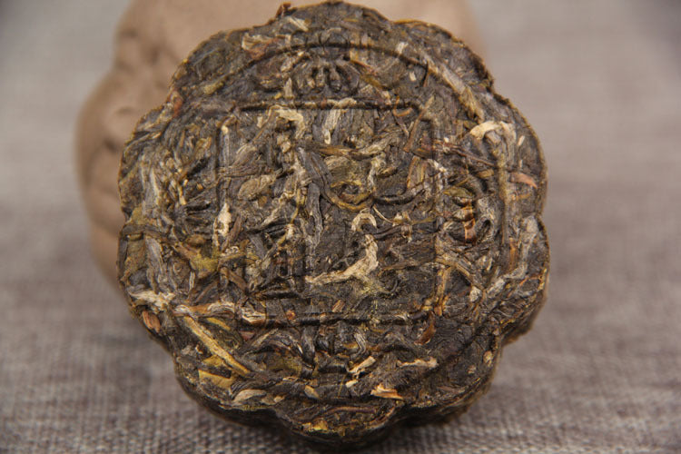 Chinese Mid-Autumn Tea Gift Gift Aged Puerh Mooncake Tea Green Tea Raw Tea Blossom Mooncake 100g/PC