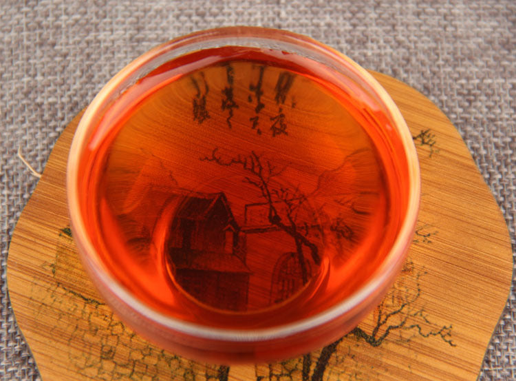 Pu-erh Tea Old Ripe Tea Ancient Tree Chen Xiang Da Ye Bamboo Leaf Tea Brick 1000g Shen Xiang Bamboo Shell Old Tea Brick Black tea