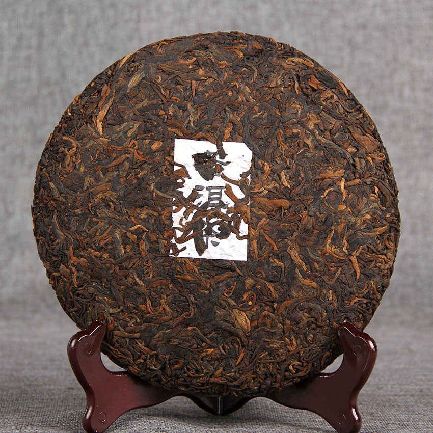 Pu-erh Ripe Tea Ancient Tree Pure Material Fermented Pu-erh Ripe Tea Iceland Golden Bud Pu-erh Tea 357g